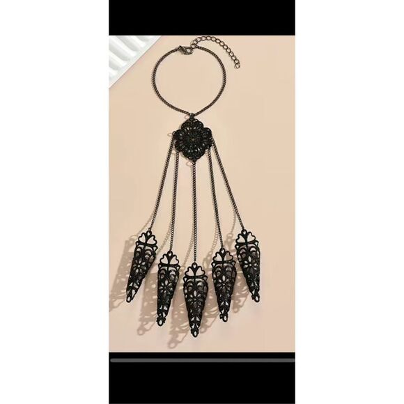 Gothic black armor ring and bracelet set ￼. - Picture 3 of 7